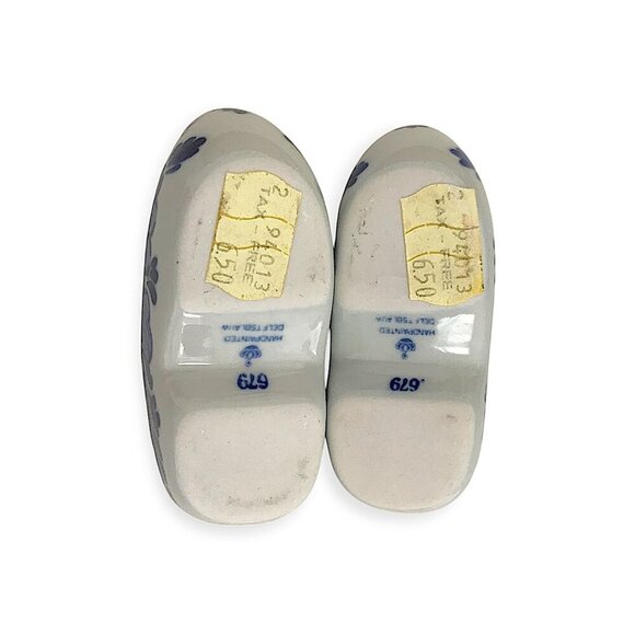 Vintage 90s, A Pair of Delft Miniature Blue Dutch Clog, & a clog key chain. - Picture 5 of 16